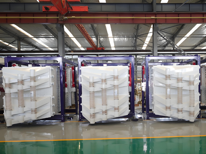 How to choose a suitable square swing screen manufacturer